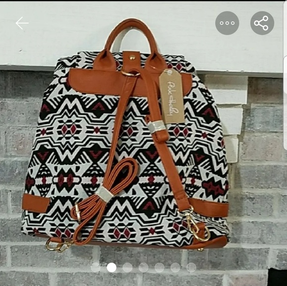 ⭐⭐⭐PINK HALEY BACKPACK⭐⭐⭐ - Picture 2 of 5